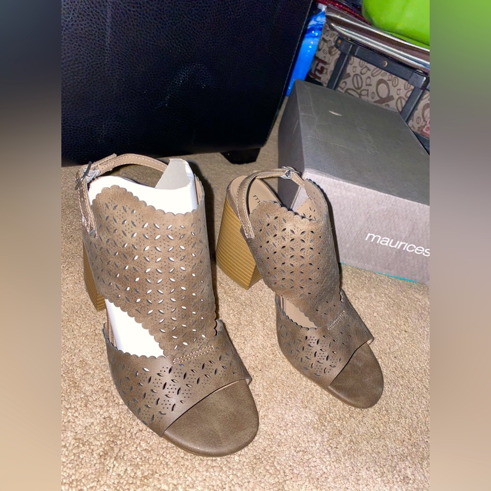 Maurice’s Block heels size 7